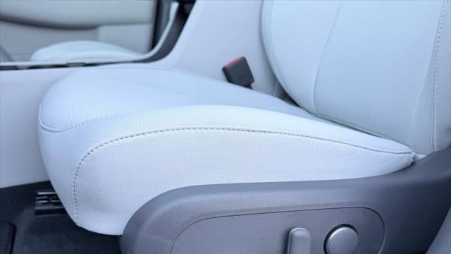 2025 Hyundai KONA Electric SEL