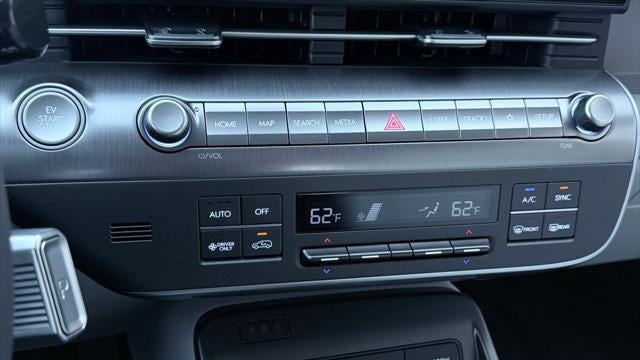 2025 Hyundai KONA Electric SEL