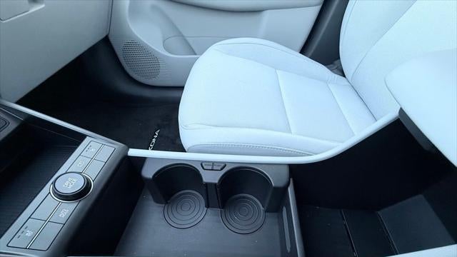2025 Hyundai KONA Electric SEL