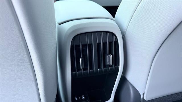2025 Hyundai KONA Electric SEL