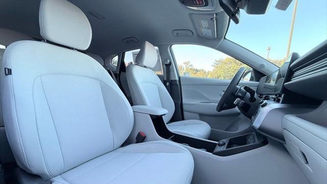 2025 Hyundai KONA Electric SEL