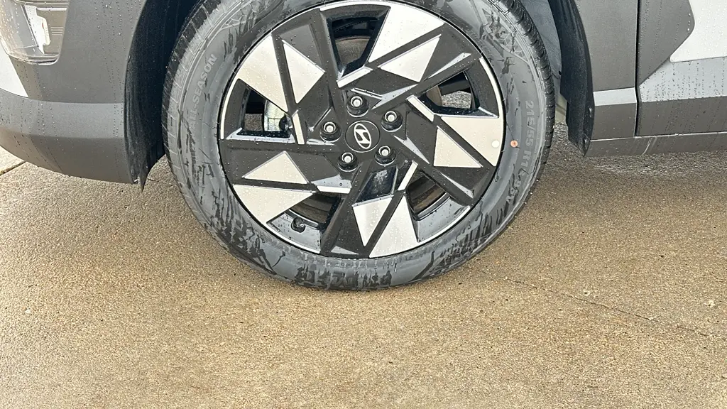 2025 Hyundai KONA SEL Convenience