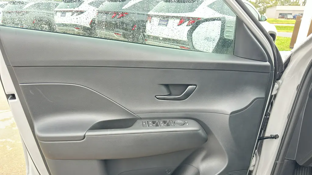2025 Hyundai KONA SEL Convenience