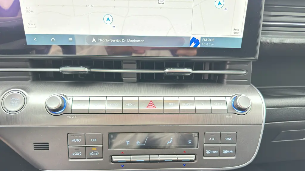 2025 Hyundai KONA SEL Convenience