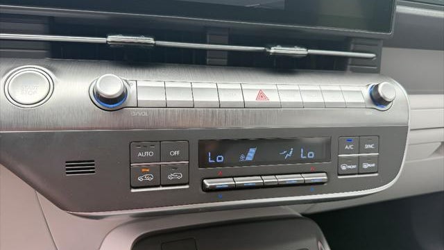 2025 Hyundai KONA SEL Convenience