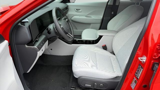 2025 Hyundai KONA SEL Convenience