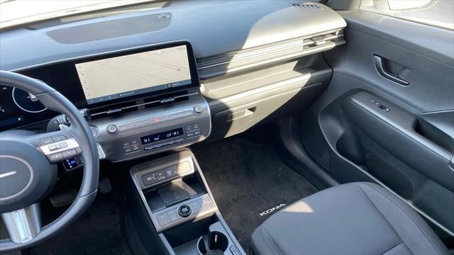2025 Hyundai KONA SEL Convenience