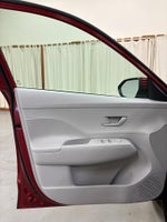 2024 Kona Thumbnail 9