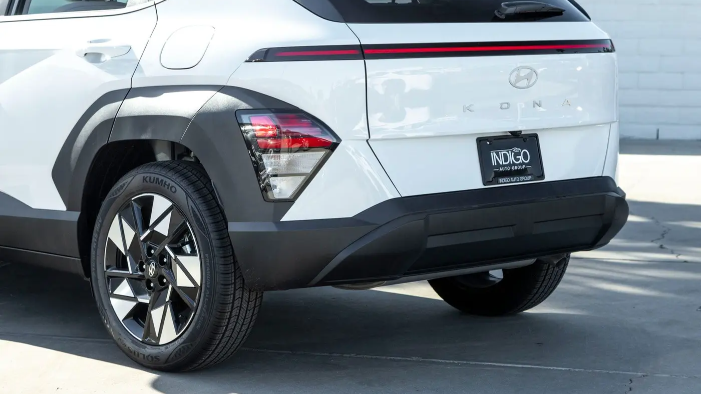 2025 Hyundai KONA SEL Convenience
