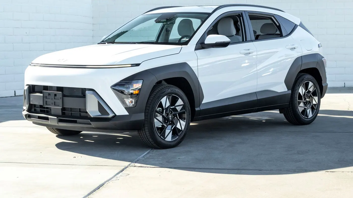 2025 Hyundai KONA SEL Convenience