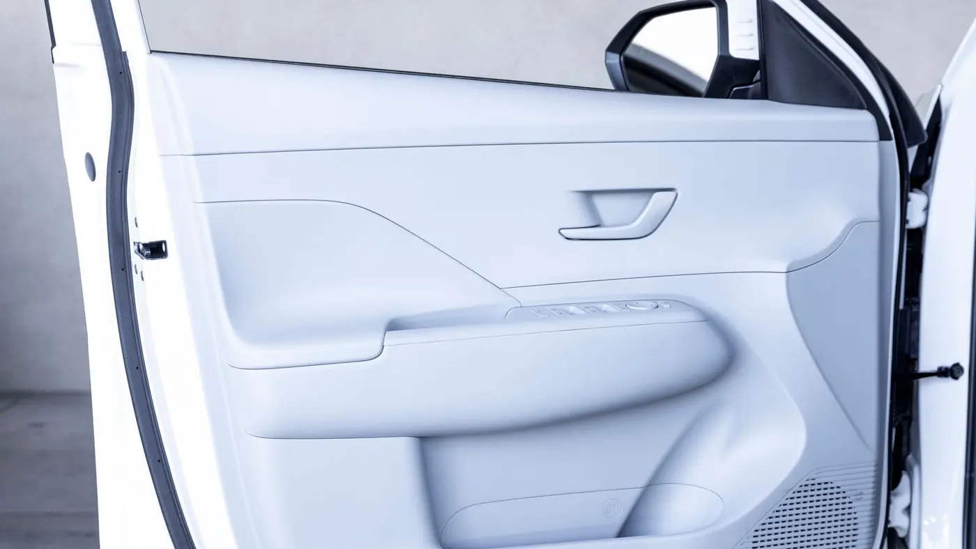 2025 Hyundai KONA SEL Convenience