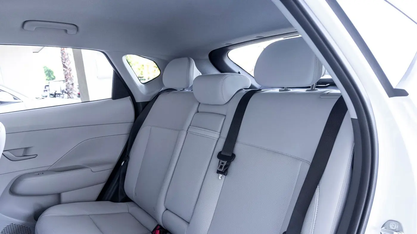 2025 Hyundai KONA SEL Convenience