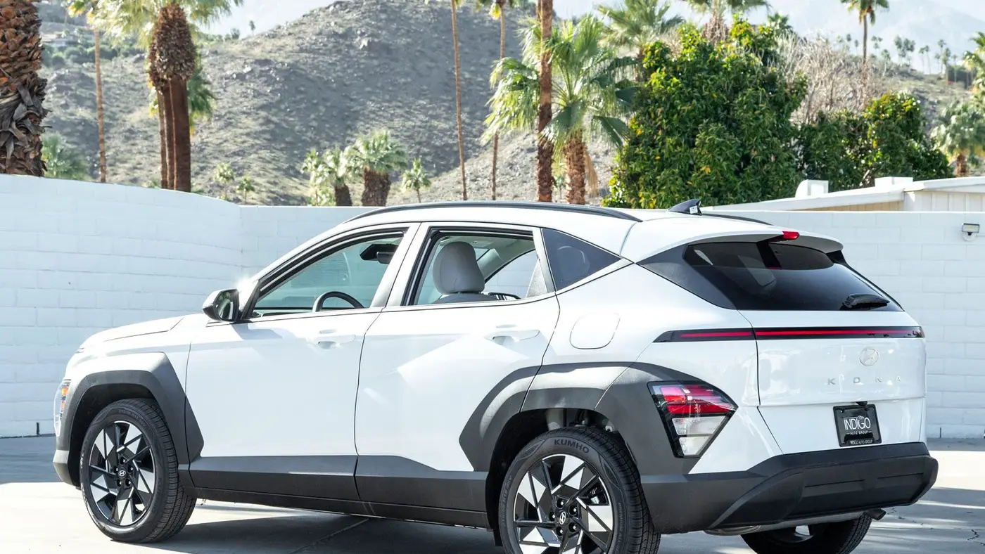2025 Hyundai KONA SEL Convenience