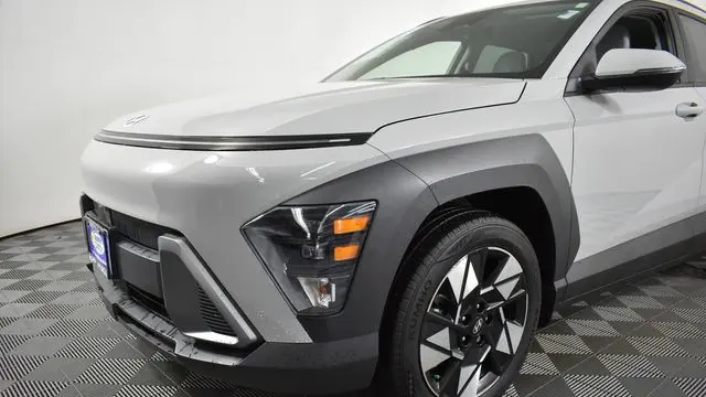 2025 Hyundai KONA SEL Convenience