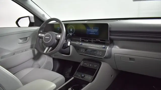 2025 Hyundai KONA SEL Convenience
