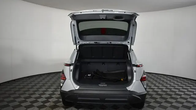 2025 Hyundai KONA SEL Convenience