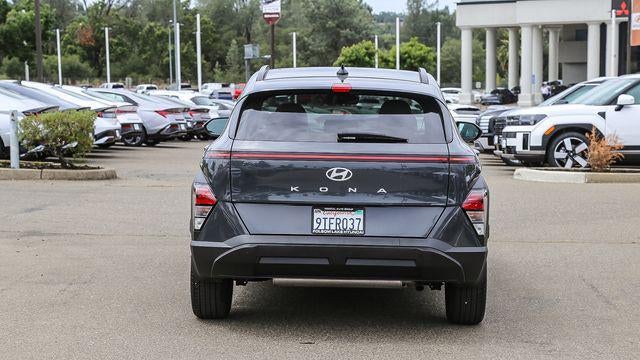 2025 Hyundai KONA SEL Convenience