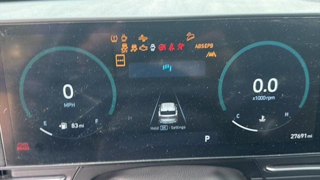 2024 Hyundai KONA SEL