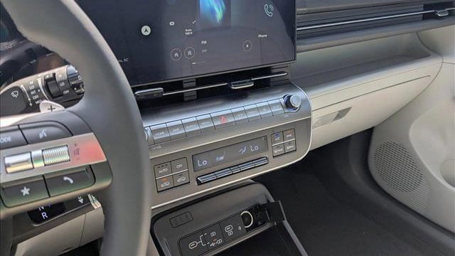 2025 Hyundai KONA SEL Convenience