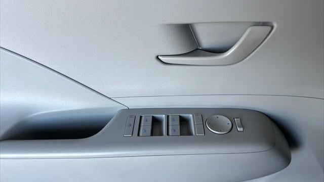2025 Hyundai KONA SEL Convenience