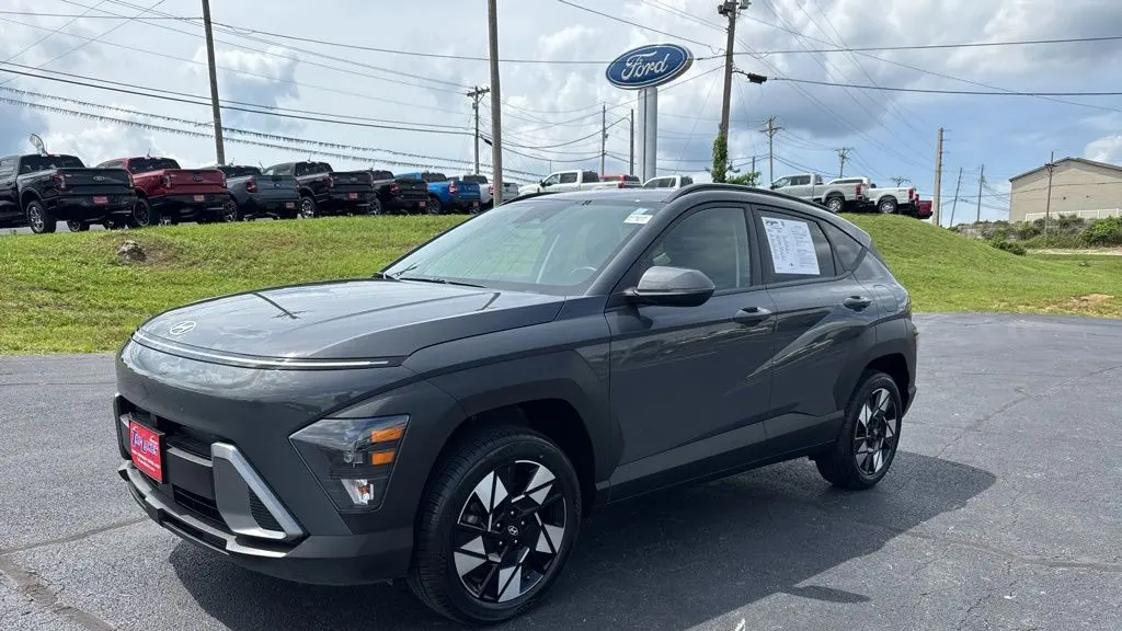 2024 Hyundai KONA SEL