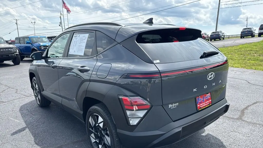 2024 Hyundai KONA SEL