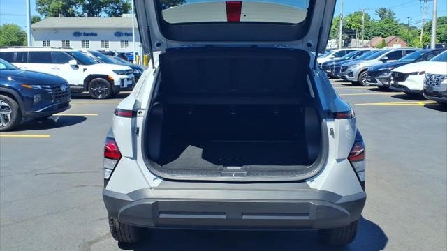 2025 Hyundai KONA SEL Convenience