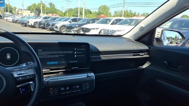 2025 Hyundai KONA SEL Convenience