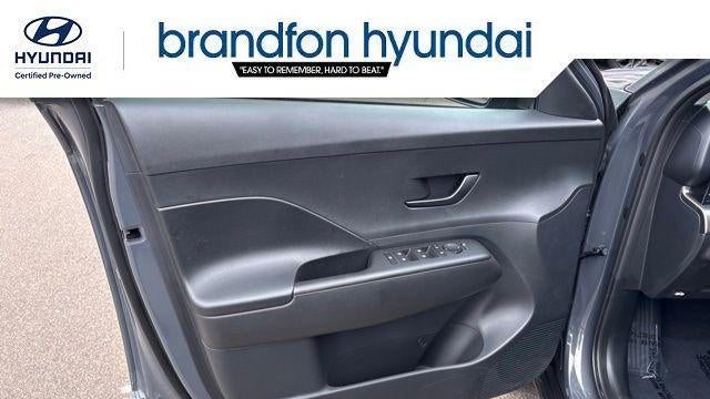 2025 Hyundai KONA SEL Convenience