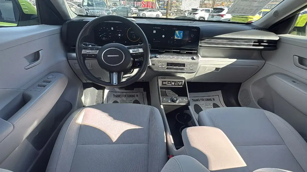 2024 Hyundai KONA SEL