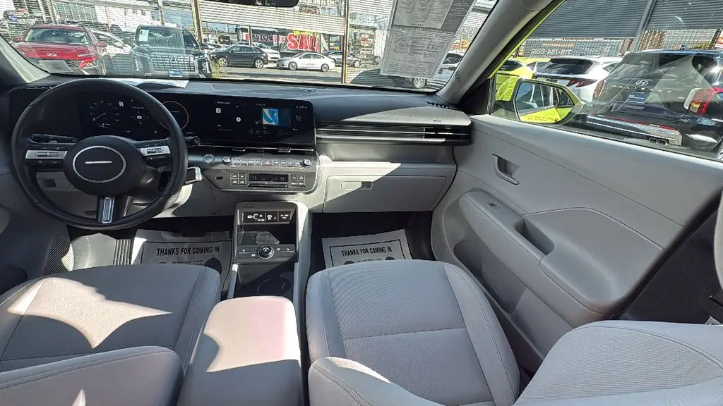 2024 Hyundai KONA SEL