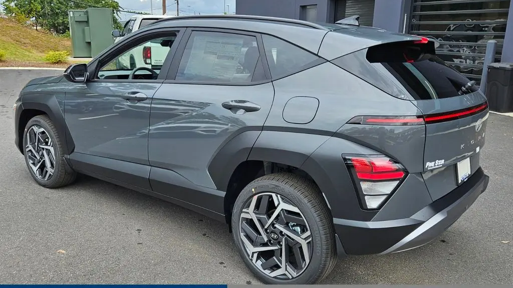 2026 Hyundai KONA SEL Premium
