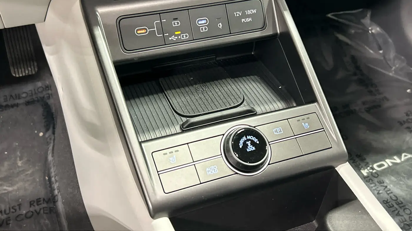 2026 Hyundai KONA SEL Premium