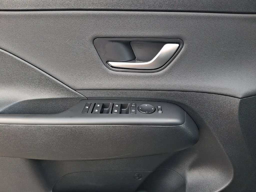 2026 Hyundai Kona - $24,998
