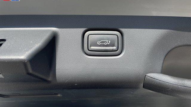 2025 Hyundai KONA Limited