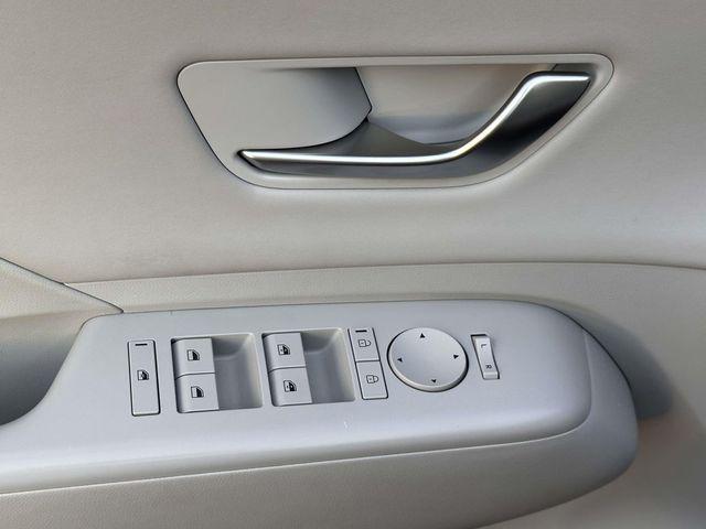 2024 Hyundai Kona - $24,770