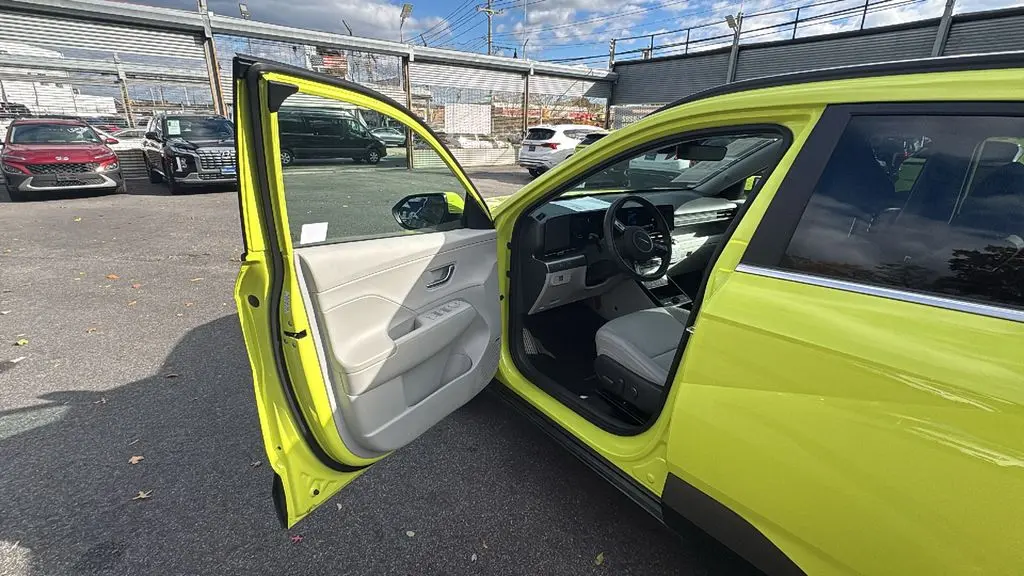 2025 Hyundai KONA Limited