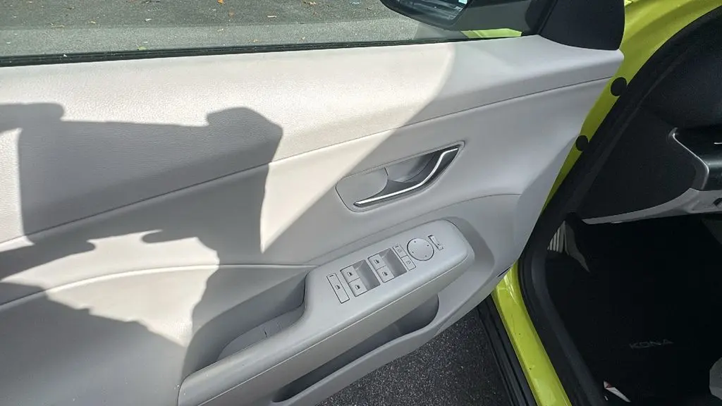 2025 Hyundai KONA Limited