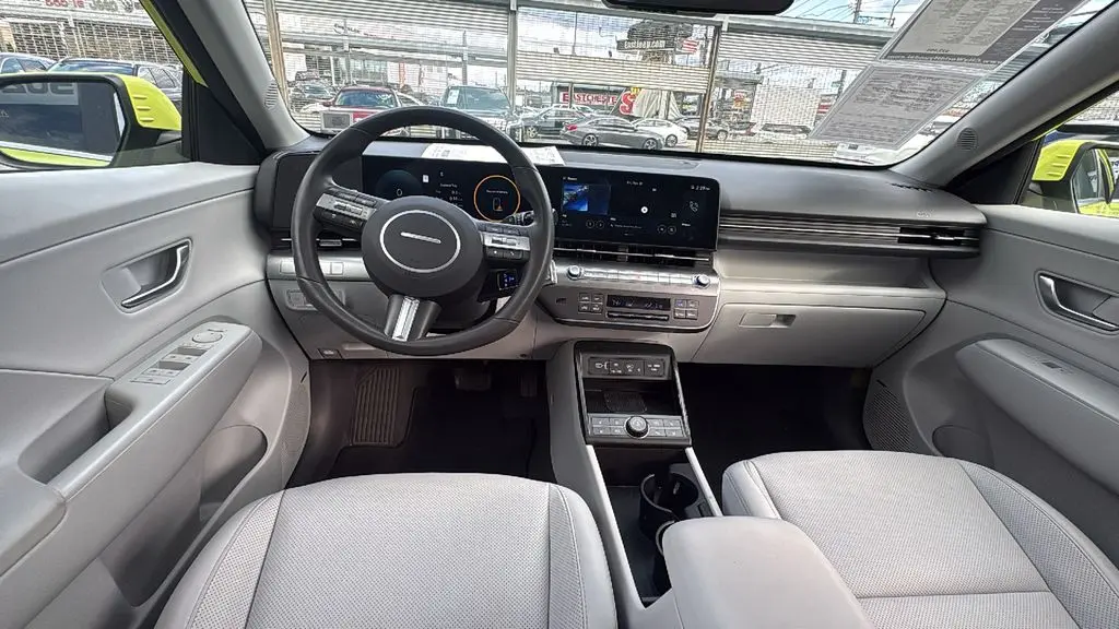 2025 Hyundai KONA Limited