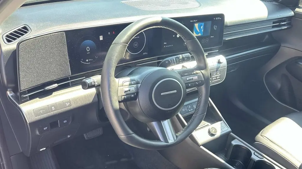2025 Hyundai KONA Limited