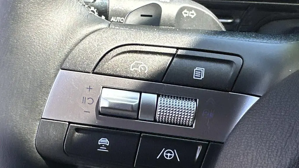 2025 Hyundai KONA Limited
