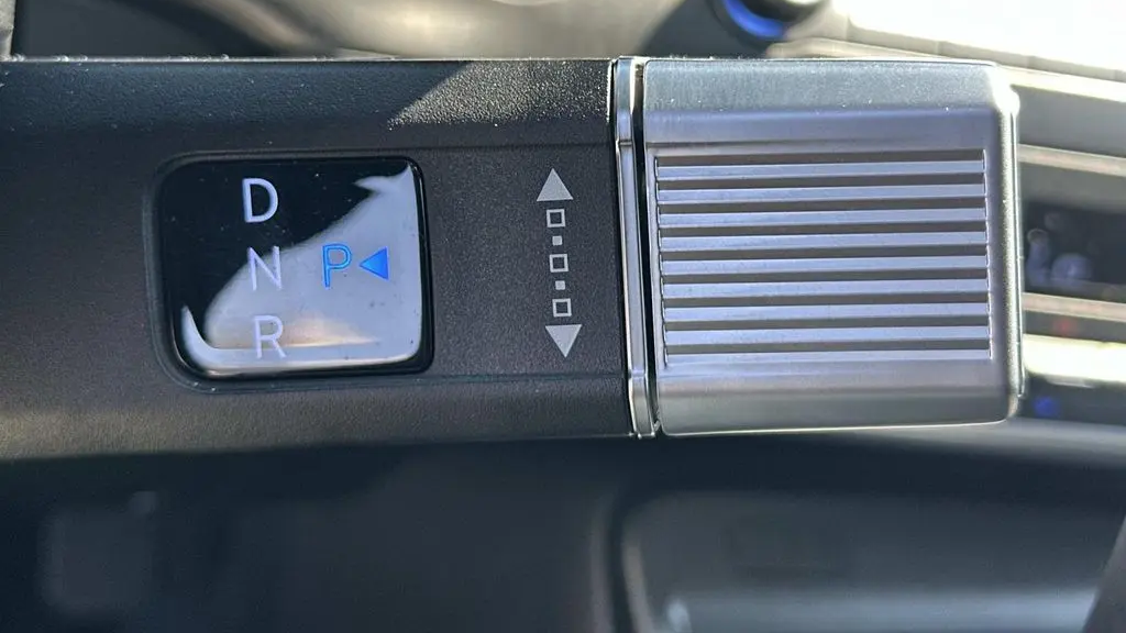 2025 Hyundai KONA Limited