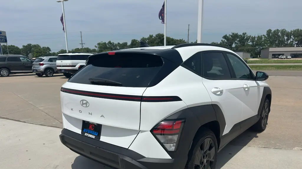 2026 Hyundai KONA SEL Sport