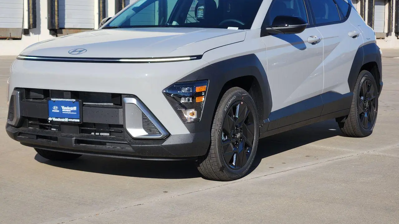 2026 Hyundai KONA SEL Sport