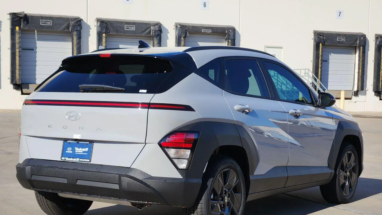 2026 Hyundai KONA SEL Sport