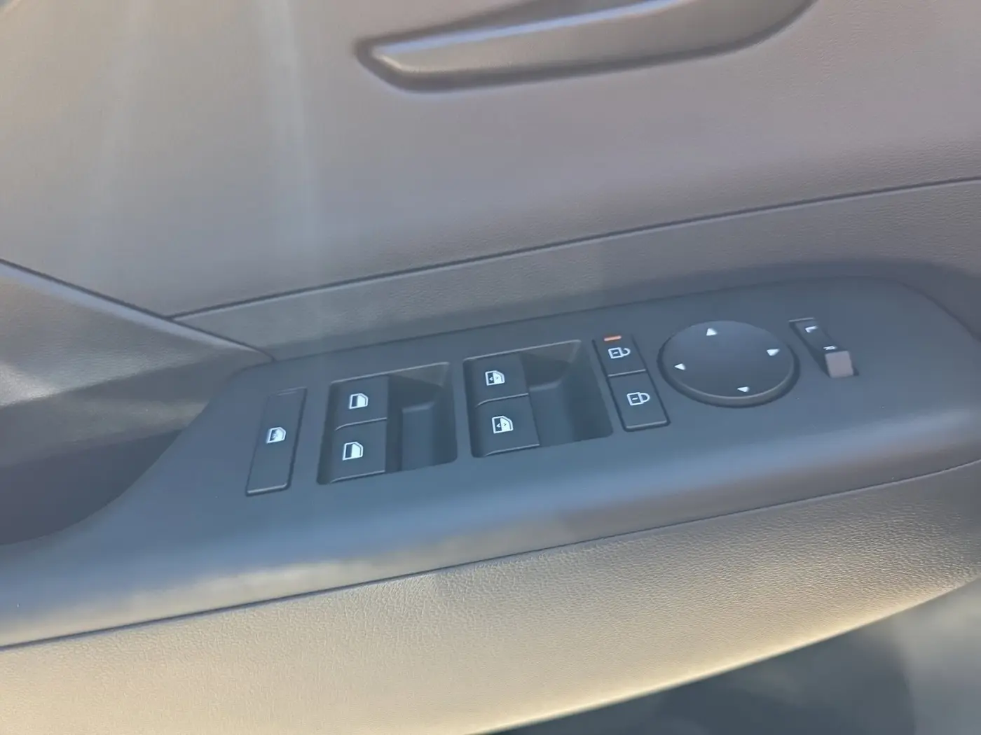 2026 Hyundai Kona - $24,573