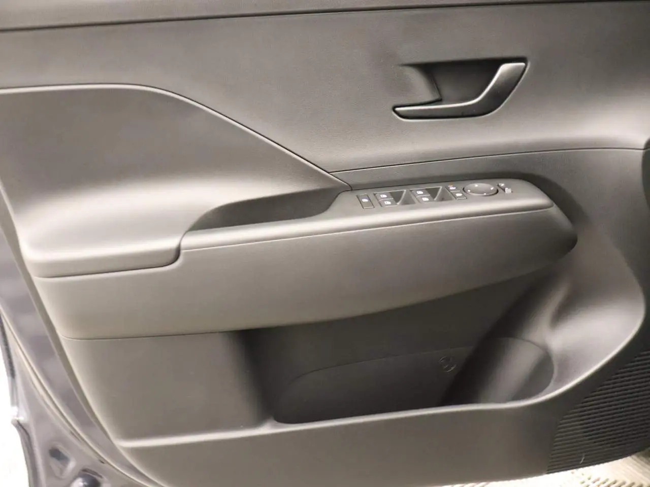 2026 Hyundai Kona - $25,781