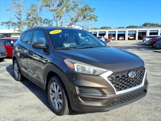 2019 Hyundai TUCSON with Sage Brown Exterior