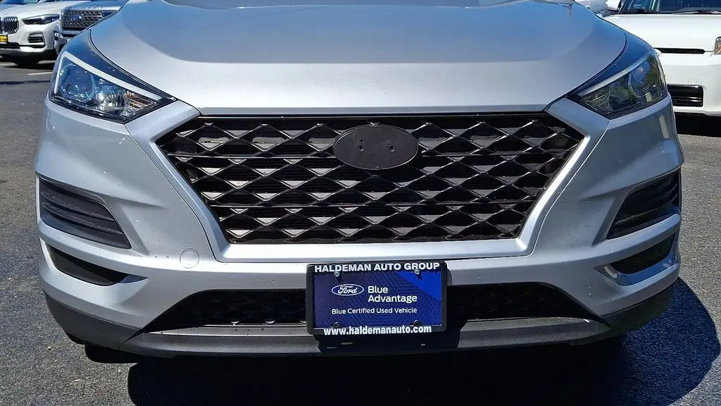 2021 Hyundai TUCSON SE