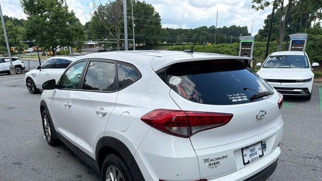 2016 Hyundai TUCSON SE